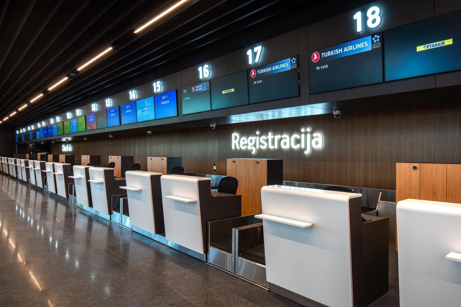 VNO T4 terminalo interjeras